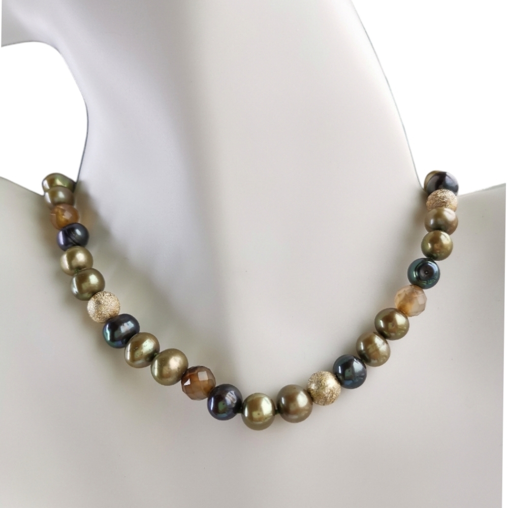 Freshwater pearl carnelian necklace 🆕
